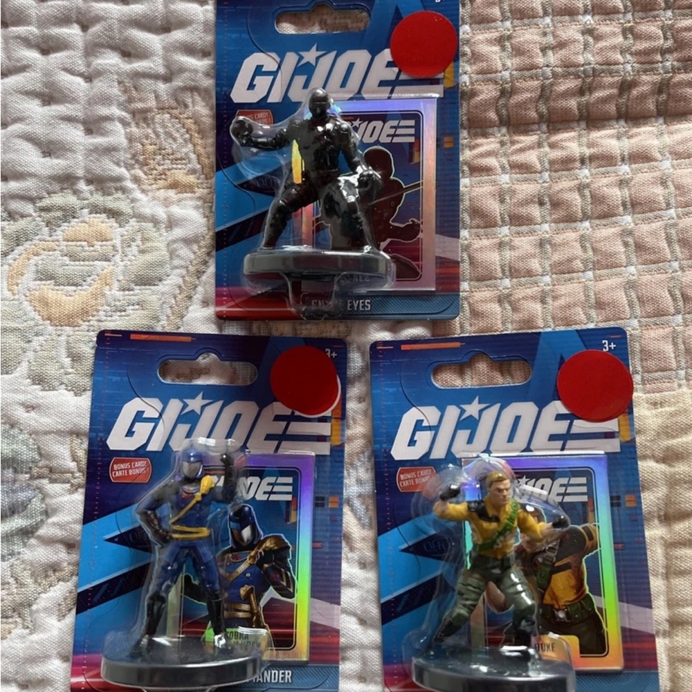 Hasbro G.I. Joe Action Figures - Blue and Yellow Set - Picture 1 of 3